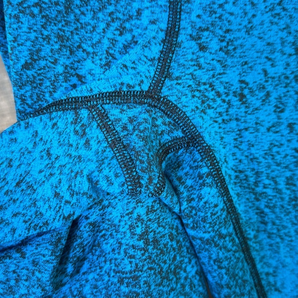 Lululemon Sz 4 Luon Spray Jacquard Shocking Blue Black Wunder Under Pant III MC6 - Picture 4 of 10